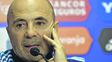 A pura explicación. Sampaoli habló de todos los temas relacionados a la selección nacional. A pura explicación. Sampaoli habló de todos los temas relacionados a la selección nacional.