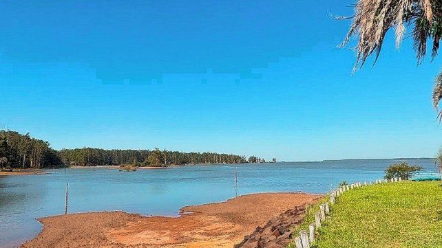 Durante 20 años estuvo concesionado la explotación de una de las playas del lago de Salto Grande.