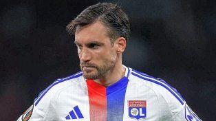 Nicolás Tagliafico es uno de los argentinos del Lyon, elenco que fue descendido en Francia por problemas financieros.