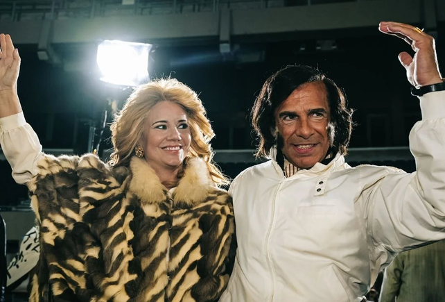 La serie Síganme retrata la vida del ex mandatario argentino Carlos Saúl Menem