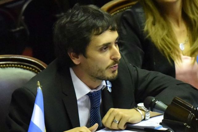 Aborto: Huss, el único diputado entrerriano que firma a favor