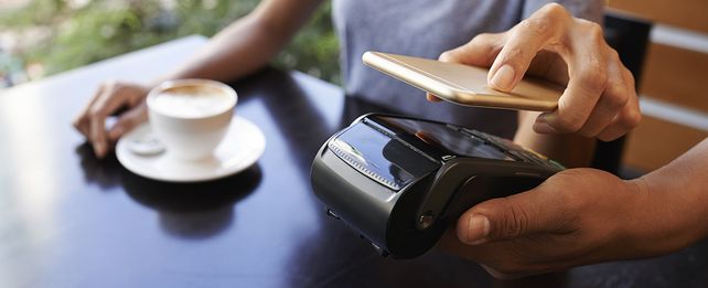 La tarjeta de crédito virtual permitirá realizar compras físicas sin tener el plástico a través de la tecnología NFC.