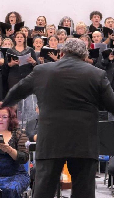 Más de 130 artistas participaron de una presentación de la Orquesta Sinfónica de Entre Ríos