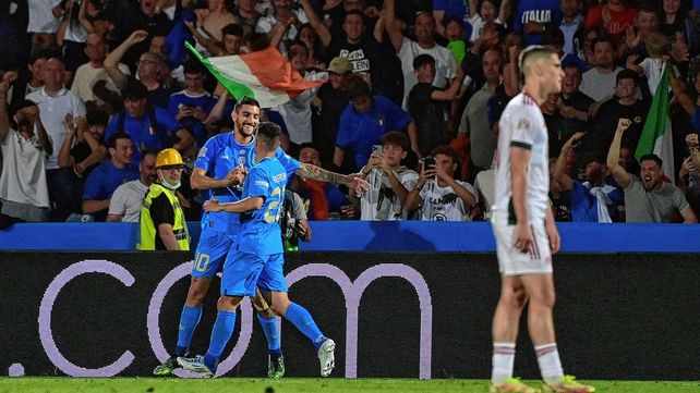 Italia le ganó 2-1 a Hungría por una nueva jornada de la Liga de las Naciones de la UEFA.&nbsp;