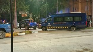 Tragedia en barrio Las Flores: revelaron las identidades de las dos personas que murieron electrocutadas
