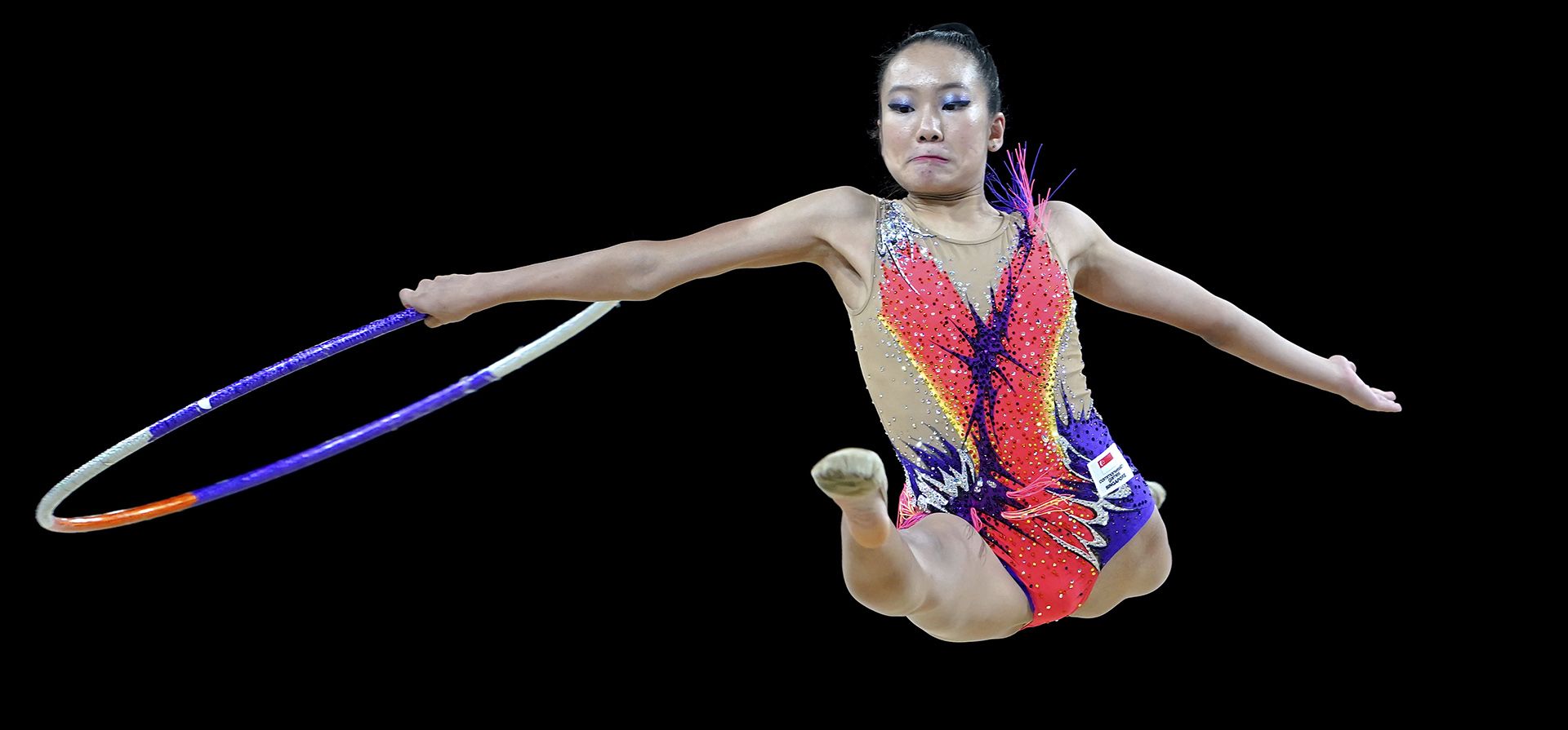 Kaitlyn Joy Chia de Singapur durante la gimnasia rítmica, final por equipos y calificación individual - Subdivisión 1 durante los Juegos de la Commonwealth en Arena Birmingham, Birmingham, Inglaterra, el jueves 4 de agosto de 2022.