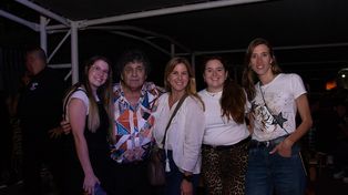 Los Palmeras hicieron vibrar a Rosario en el cierre de los festejos por los 20 años de Alto Rosario