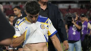 La última imagen de Ignacio Malcorra en Central fue justo ante Independiente, con su tonta expulsión.