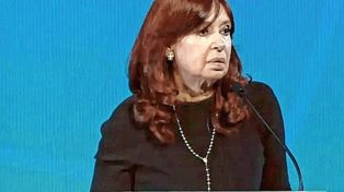 Cristina Kirchner: Que te pongan una banda y te den el bastón no es tener poder