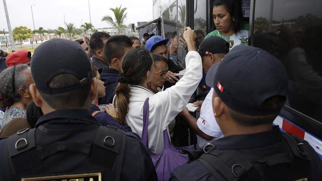El éxodo venezolano no se detiene y los países de la región intentan contenerlo