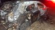 Incendio, abandono y silencio: el caso del auto importado que se prendió fuego en la Circunvalación y nadie reclama
