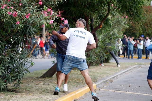 Revuelta en Miramar por otro caso de gatillo fácil: murió un chico de 16 años