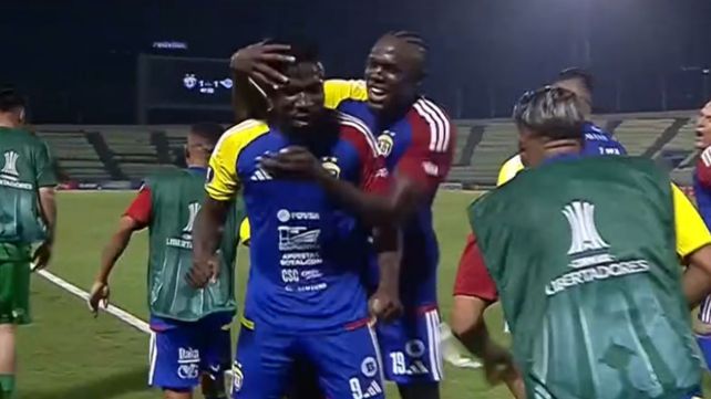 Sobre el final llegó la celebración de Universidad Central de Venezuela ante Libertad.