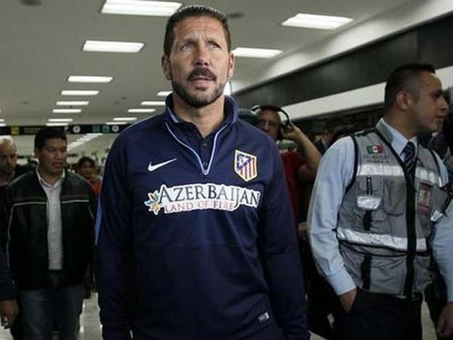 Simeone llegó a México y fue confundido con Ricky Martin