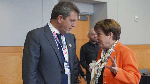 Sergio Massa buscará un nuevo desembolso del FMI