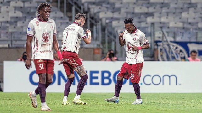 Mushuc Runa dio la nota en Brasil, batió a Cruzeiro y es líder en la zona de Unión