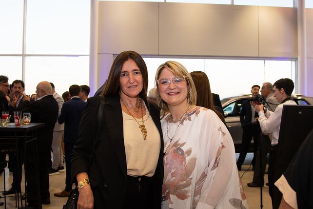 Analía Martínez y Laura Parizzi