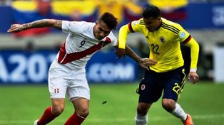 Perú y Colombia definen su suerte en un choque de entrenadores argentinos