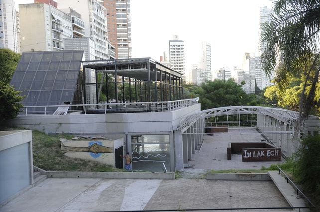 En obras. Los trabajos ya comenzaron en avenida Libertad y Necochea. (Foto: Suárez Meccia)
