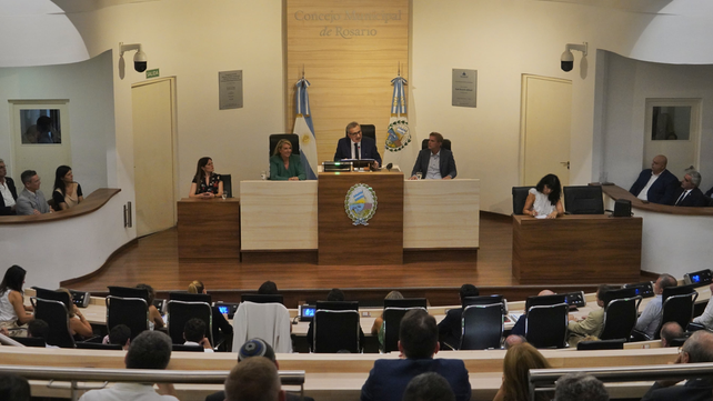 Javkin en el Concejo Municipal de Rosario