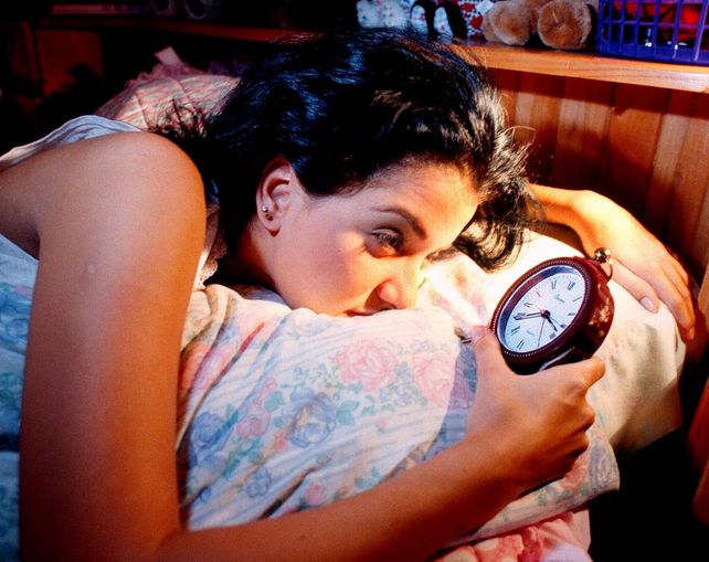 Por cada 30 minutos de falta de sueño entre semana el riesgo de obesidad aumenta.