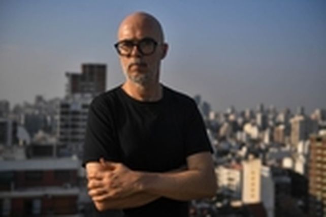 Santiago Loza se inspiró en la poesía de Roberta Iannamico.