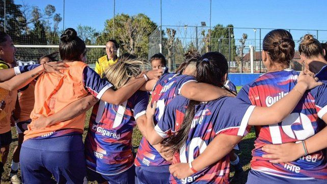 El fútbol femenino de Unión jugará la final ante Lanús buscando el ascenso a Primera División.