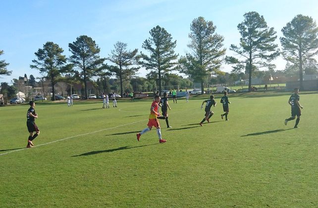 Derrota en el estreno para la Reserva de Colón