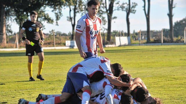 Unión ya tiene esquema definido para las primeras fechas en Reserva Unión ya tiene esquema definido para las primeras fechas en Reserva