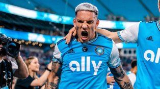 Enzo Copetti viene de jugar en Charlotte, club que pagó más de seis millones de dólares por su pase.