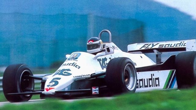 El Lole Reutemann, en Jacarepaguá con el Williams FW07D que usara por última vez, con el número 5.