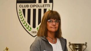 La presidenta del Club Cipolletti de Río Negro, Mónica Del Río, dejó en claro que no piensa dar un paso al costado.
