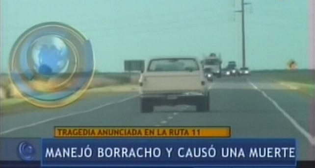 Difunden im&aacute;genes de peligrosas maniobras de una camioneta que habr&iacute;a causado un accidente