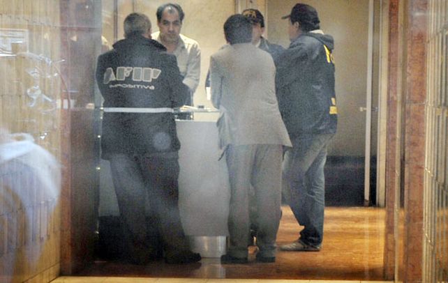 Los familiares de la adolescente comparecieron ante la Fiscal por espacio de 14 horas. No hubo detenciones.