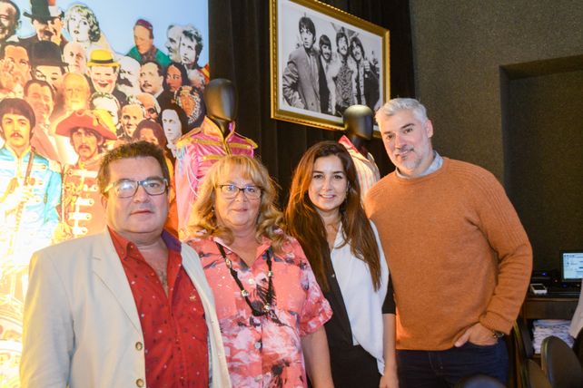 Juan Carlos Manzano, Claudia Silvestrini, Julieta Fontela y Manu Morello.  