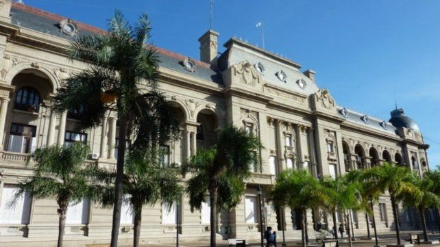 El frente de la sede gubernamental de Santa Fe.