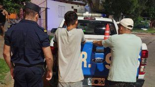 Personal de Rodos y hurtos identificó a varias personas por delitos en flagrancia en Paraná. Llevaban como botín, productos de higiene, ruedas y herramientas&nbsp; 