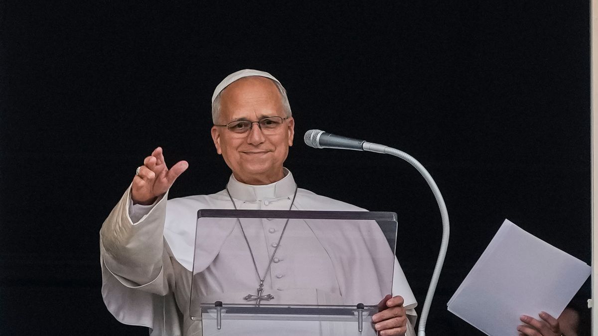 El papa León XIV reapareció tras su operación y agradeció el apoyo de los fieles