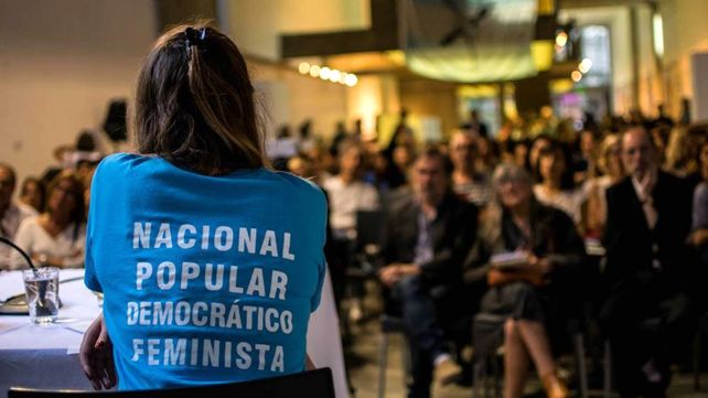 Si se aprueba la ley provincial de educación, será la primera laica de la historia argentina