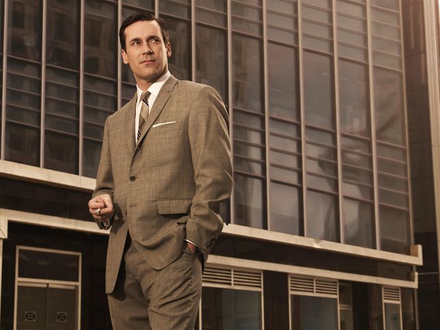 Jon Hamm como Don Drapper