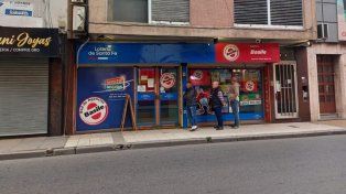 Santafesinos generaron revuelo en la agencia de la suerte, donde vendieron el tique ganador del Quini 6