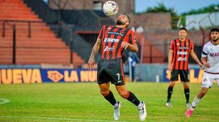 Cuando Héctor Canteros se enchufa, es uno de los elementos desequilibrantes que tiene Patronato en cancha.