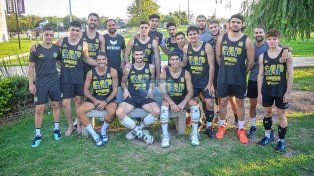 Gross Paracao entrenó ayer por primera vez de cara al choque que afrontará ante Policial de Formosa por los cuartos de final de la Liga de Vóleibol Argentina.