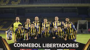 El equipo canalla del último partido de Copa ante Mineiro, en un Gigante vacío. Ante Caracas habrá público y precisa ganar.
