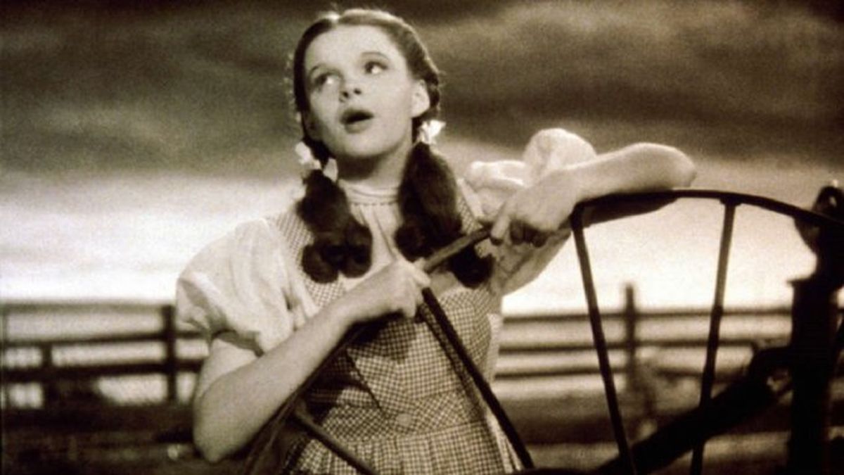 Judy Garland sufrió abusos en el rodaje de 'El mago de Oz', según