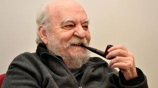 Murió Roberto Cossa, el reconocido dramaturgo autor de La Nona y protagonista de Yepeto y Tute Cabrero, entre otras obras. El fallecimiento se confirmó este jueves&nbsp;