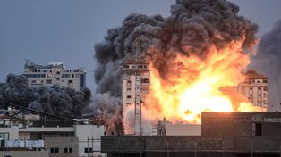 Hamas lanzó un sorpresivo ataque por tierra, mar y aire contra Israel