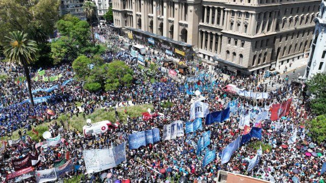 Manifestantes detenidos tras la protesta convocada por CGT