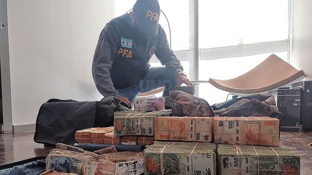 En los allanamientos en Rosario y otras localidades secuestraron dinero: $34.000.000 y más de 30.000 dólares