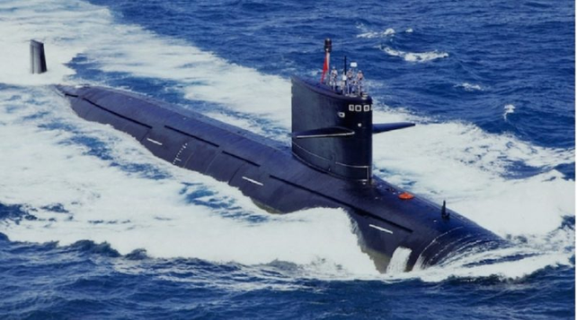 Un submarino chino del tipo 093